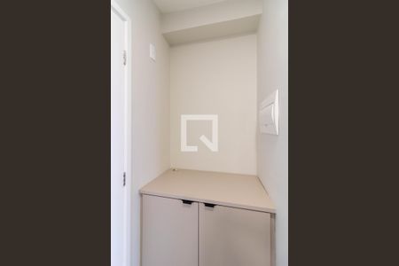 Entrada de apartamento para alugar com 2 quartos, 47m² em Vila das Bandeiras, Guarulhos