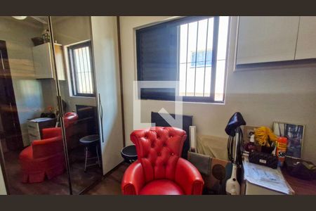 Closet de casa de condomínio para alugar com 3 quartos, 138m² em Campininha, São Paulo