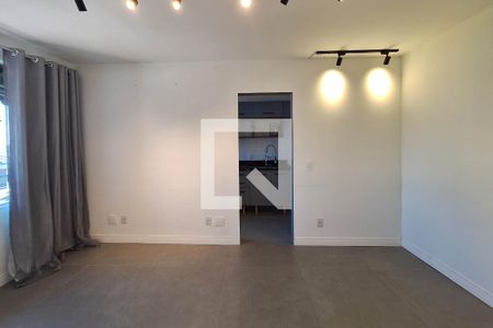 Sala de apartamento à venda com 2 quartos, 63m² em São Lourenço, Niterói