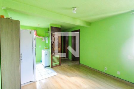 Sala de apartamento à venda com 2 quartos, 36m² em Rio Branco, Canoas