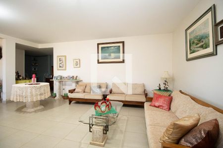 Sala 1 de casa de condomínio para alugar com 3 quartos, 450m² em Jardim Botânico, Brasília