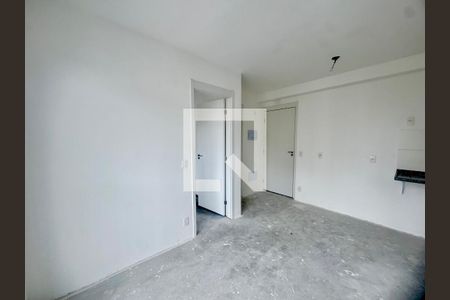Sala de apartamento para alugar com 2 quartos, 45m² em Picanço, Guarulhos