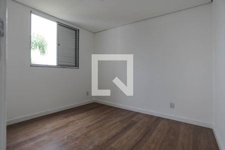 Quarto 1 de apartamento para alugar com 2 quartos, 45m² em Vila Mogilar, Mogi das Cruzes