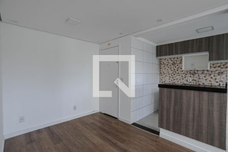 Sala de apartamento para alugar com 2 quartos, 45m² em Vila Mogilar, Mogi das Cruzes