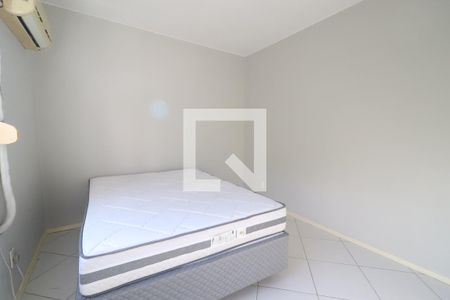 Quarto 01 de apartamento para alugar com 2 quartos, 51m² em Vila Nova, Novo Hamburgo