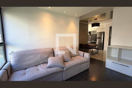 Apartamento para alugar com 2 quartos, 70m² em Vila Regente Feijó, São Paulo