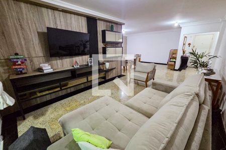 Sala de apartamento para alugar com 3 quartos, 156m² em Guilhermina, Praia Grande