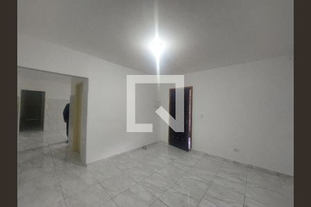 Sala de casa para alugar com 2 quartos, 120m² em Jardim Reimberg, São Paulo