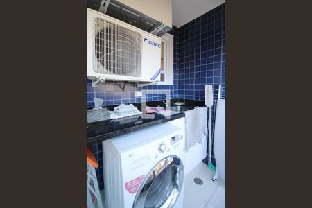 Área de Serviço de apartamento à venda com 2 quartos, 55m² em Vila Nova Conceição, São Paulo