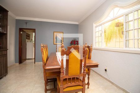 Sala 2 de casa para alugar com 3 quartos, 250m² em Plano Piloto, Brasília