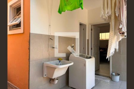 Casa à venda com 3 quartos, 150m² em Maria Paula, Niterói
