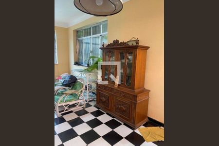 Casa à venda com 3 quartos, 206m² em Cubango, Niterói