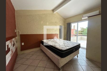 Quarto  de casa de condomínio para alugar com 1 quarto, 75m² em Barra da Lagoa, Florianópolis
