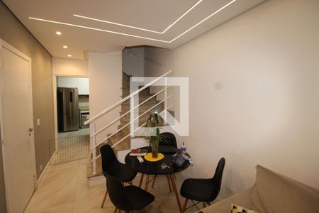 Sala de casa à venda com 3 quartos, 95m² em Jardim Nossa Senhora do Carmo, São Paulo