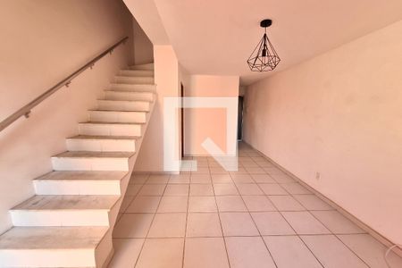 Casa para alugar com 2 quartos, 90m² em Jardim Primavera, Duque de Caxias