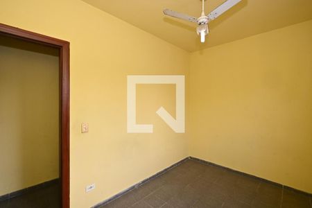 Quarto de casa para alugar com 3 quartos, 150m² em Jardim Maria Duarte, São Paulo
