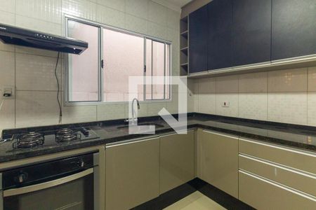 Sala/Cozinha  de casa de condomínio para alugar com 2 quartos, 90m² em Vila Granada, São Paulo