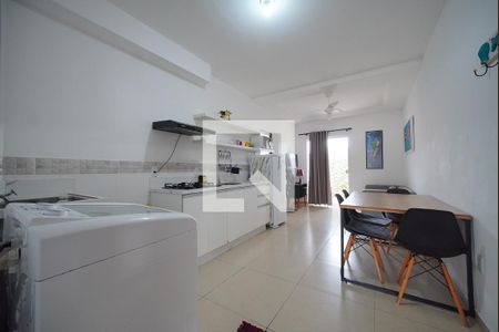 Sala/Cozinha de apartamento para alugar com 2 quartos, 65m² em Ingleses do Rio Vermelho, Florianópolis