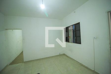 Quarto de casa para alugar com 1 quarto, 40m² em Água Rasa, São Paulo