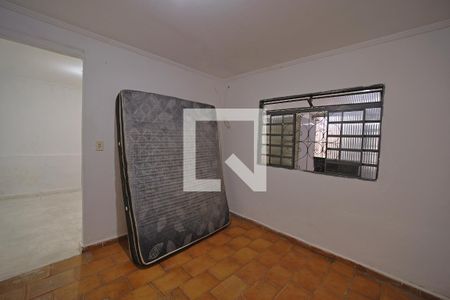 Quarto de casa para alugar com 1 quarto, 5580m² em Vila Santa Teresa, São Paulo