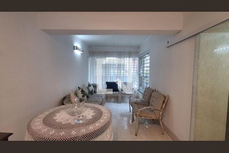 Sala íntima  de casa para alugar com 2 quartos, 220m² em Barcelona, São Caetano do Sul