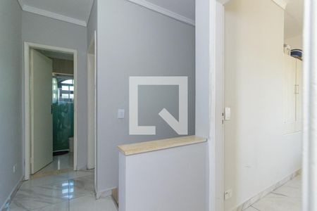 Corredor Superior de casa à venda com 3 quartos, 136m² em Vila Boacava, São Paulo