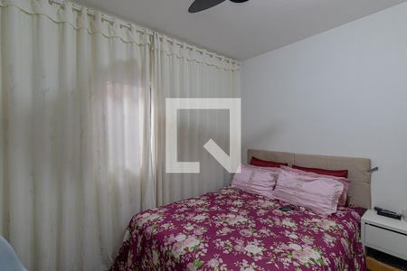 Quarto 1 de casa à venda com 2 quartos, 300m² em Cidade Líder, São Paulo