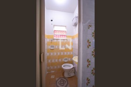 Banheiro de casa para alugar com 1 quarto, 36m² em Gradim, São Gonçalo