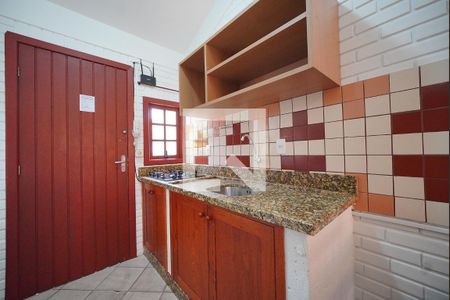Cozinha de casa de condomínio para alugar com 1 quarto, 75m² em Barra da Lagoa, Florianópolis