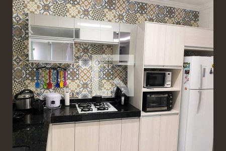 Cozinha de apartamento para alugar com 2 quartos, 72m² em Recreio, Rio das Ostras