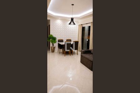 Sala de apartamento para alugar com 2 quartos, 72m² em Recreio, Rio das Ostras