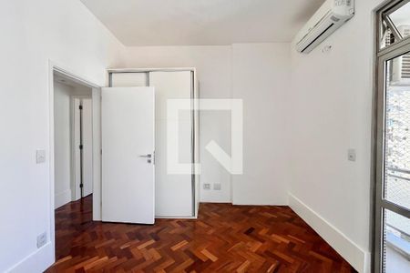 Quarto 1 de apartamento para alugar com 2 quartos, 120m² em Lagoa, Rio de Janeiro