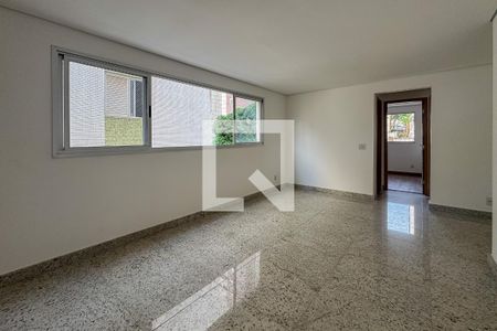 Apartamento à venda com 2 quartos, 63m² em Cruzeiro, Belo Horizonte