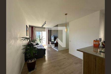 Sala de apartamento à venda com 3 quartos, 68m² em Jardim Tupanci, Barueri