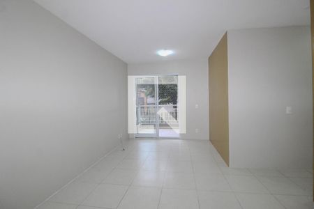 Sala de apartamento para alugar com 3 quartos, 70m² em Teresópolis, Porto Alegre