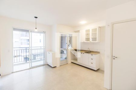 Sala  de apartamento para alugar com 1 quarto, 46m² em Jardim Copiuva, Carapicuíba