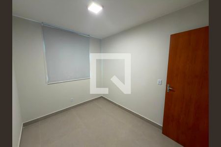 Quarto 01 de apartamento para alugar com 3 quartos, 61m² em Qs 3, Brasília