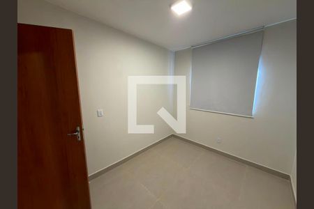 Quarto 02 de apartamento para alugar com 3 quartos, 61m² em Qs 3, Brasília