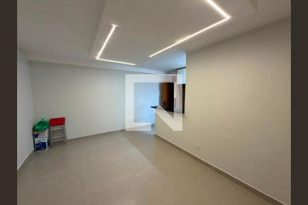 Sala de apartamento para alugar com 3 quartos, 61m² em Qs 3, Brasília