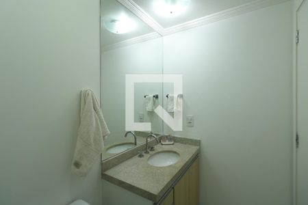 Banheiro da Suíte de apartamento à venda com 2 quartos, 68m² em Centro, Diadema