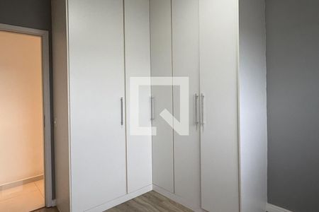 Quarto de apartamento para alugar com 2 quartos, 70m² em Macuco, Santos