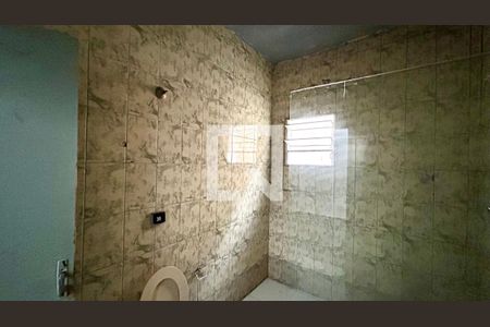 Banheiro  de casa para alugar com 1 quarto, 55m² em Parque Primavera, Guarulhos