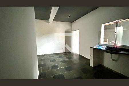 Cozinha de casa para alugar com 1 quarto, 55m² em Parque Primavera, Guarulhos