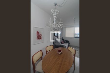 Sala de apartamento à venda com 2 quartos, 58m² em Azenha, Porto Alegre