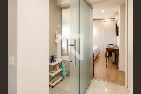 Quarto de apartamento à venda com 3 quartos, 144m² em Alphaville, Santana de Parnaíba