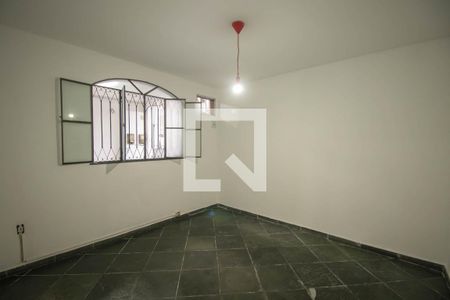 Quarto 1 de casa para alugar com 2 quartos, 50m² em Nova Cidade, São Gonçalo