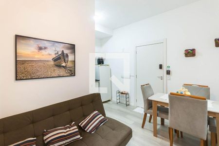 Sala de apartamento para alugar com 1 quarto, 43m² em Santo Cristo, Rio de Janeiro