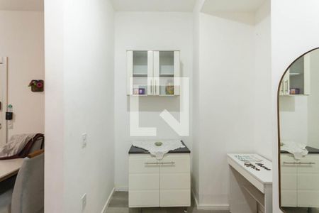 Home office de apartamento para alugar com 1 quarto, 43m² em Santo Cristo, Rio de Janeiro
