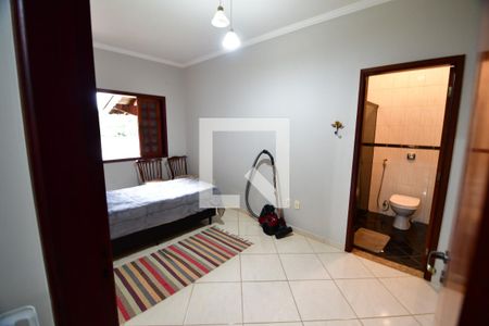 Quarto 2 - Suíte de casa para alugar com 4 quartos, 342m² em Village Campinas, Campinas