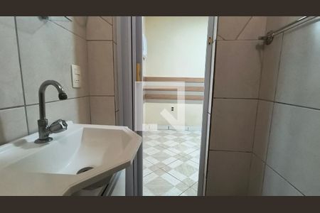 Banheiro da Suíte  de casa para alugar com 3 quartos, 180m² em Vargem Pequena, Rio de Janeiro